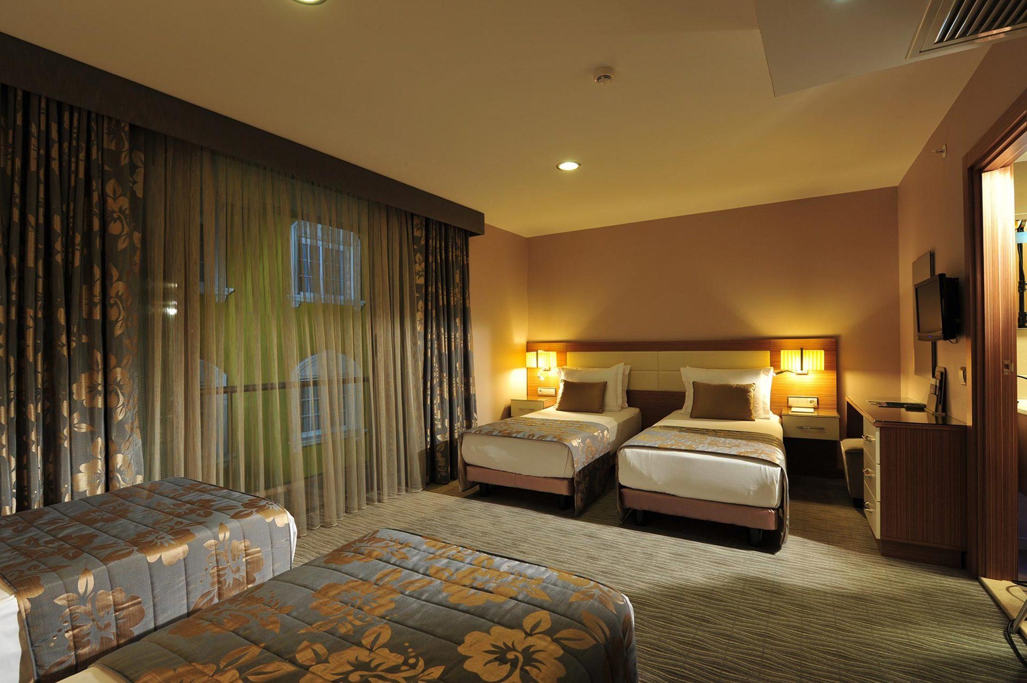 Yasmak Comfort Hotel Istanbul Bagian luar foto
