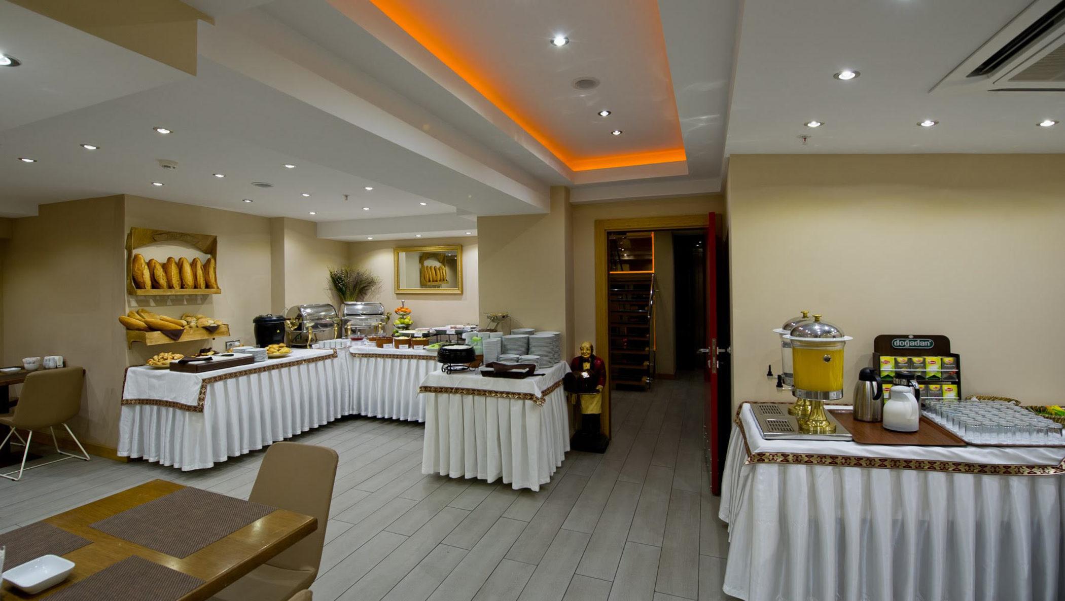 Yasmak Comfort Hotel Istanbul Bagian luar foto