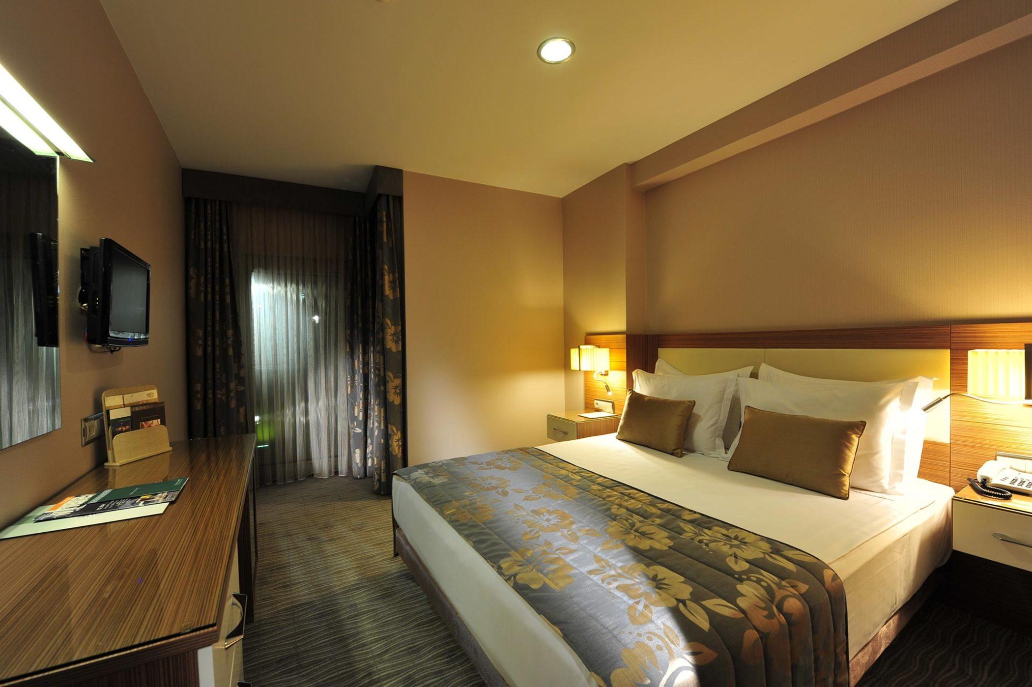 Yasmak Comfort Hotel Istanbul Bagian luar foto