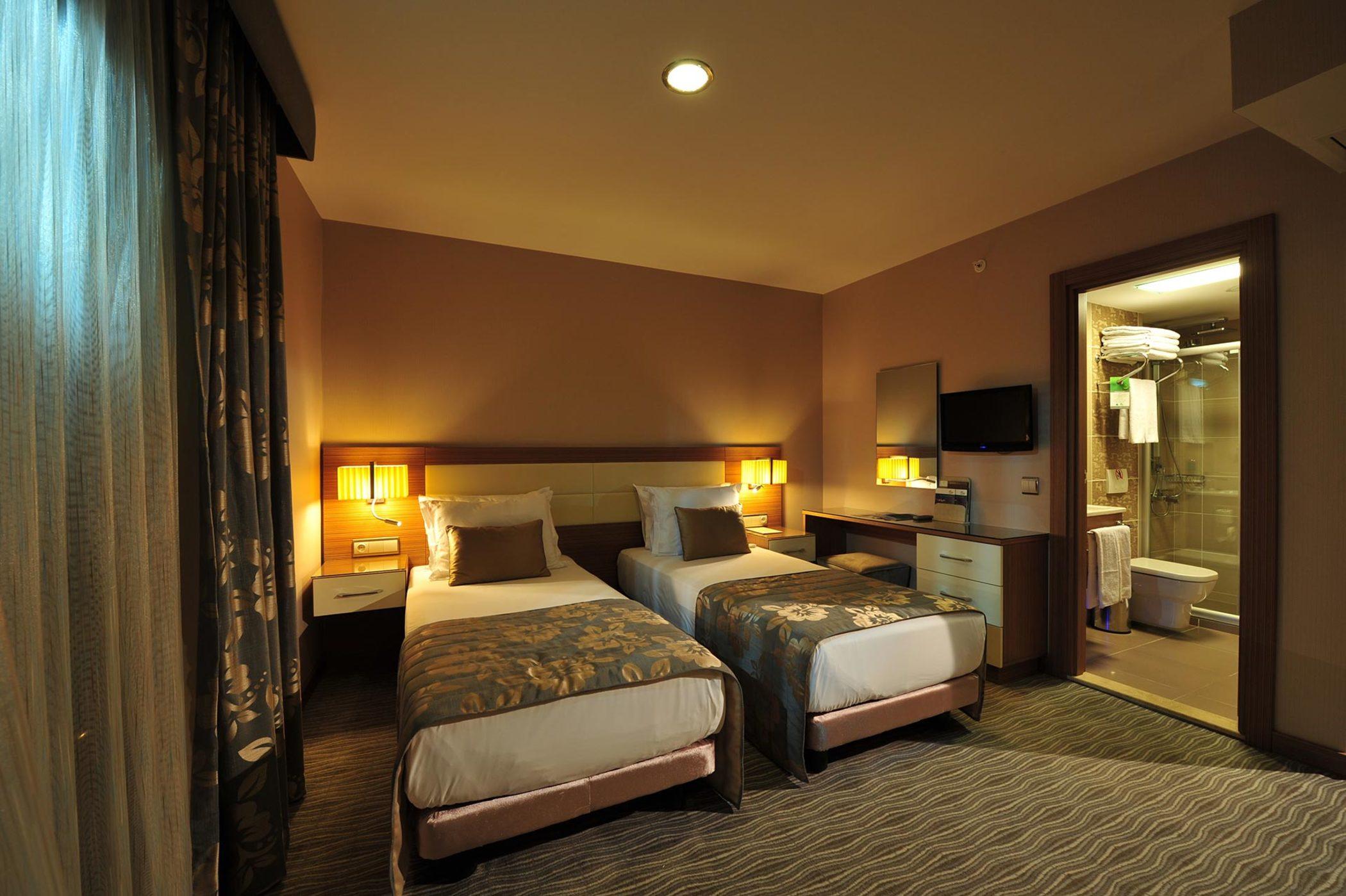 Yasmak Comfort Hotel Istanbul Bagian luar foto