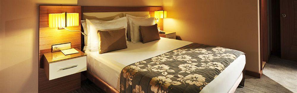 Yasmak Comfort Hotel Istanbul Bagian luar foto