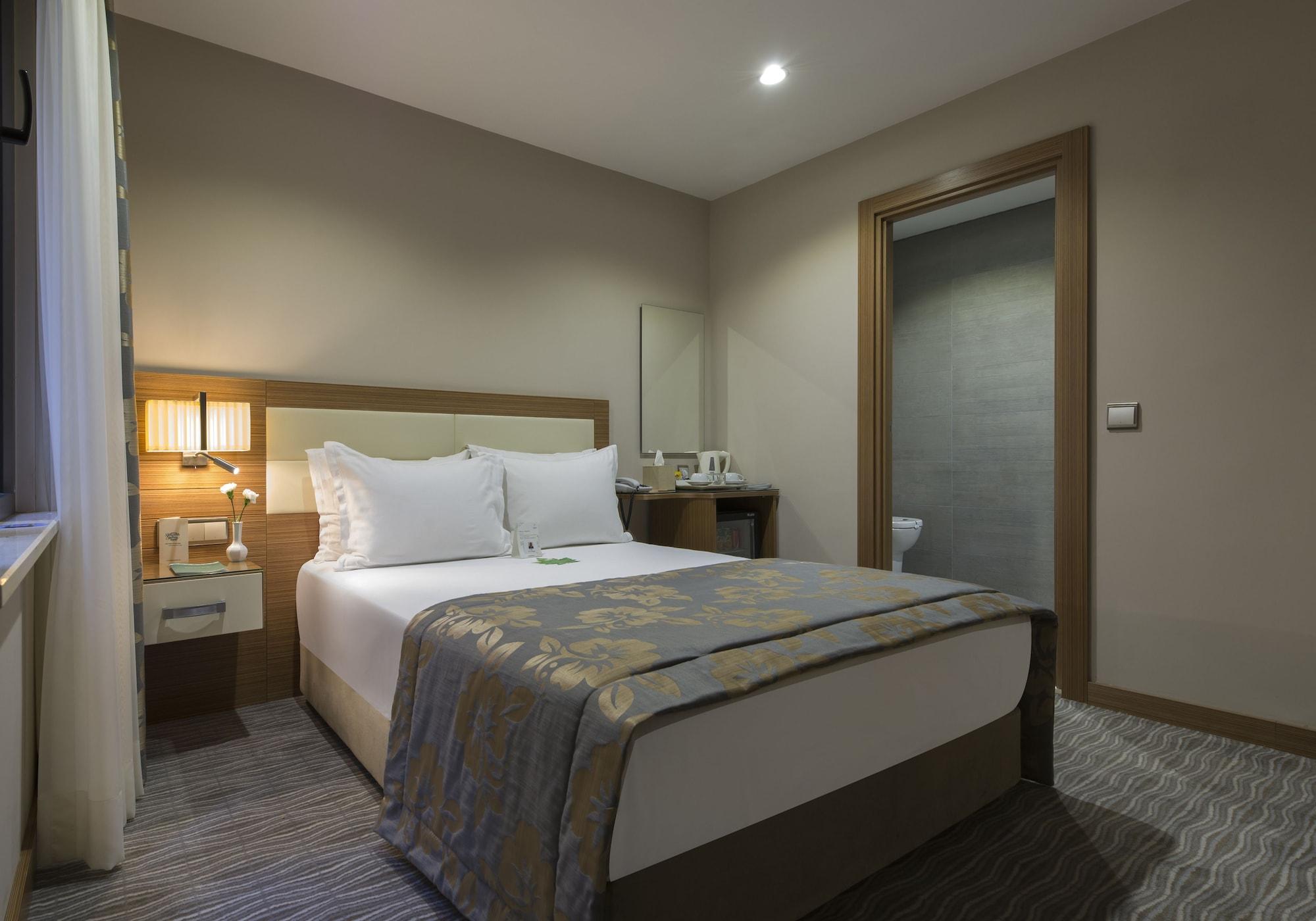 Yasmak Comfort Hotel Istanbul Bagian luar foto
