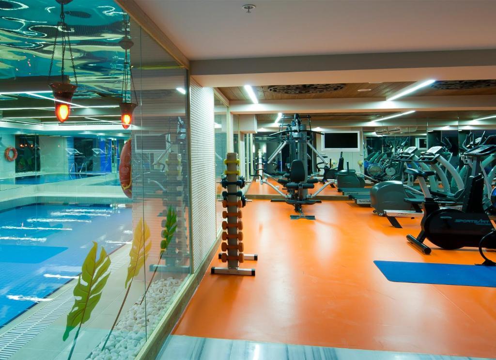 Yasmak Comfort Hotel Istanbul Bagian luar foto